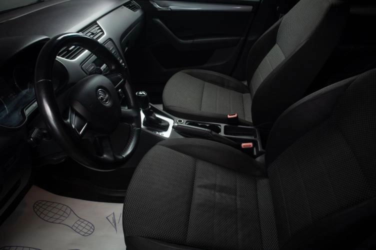 Skoda Octavia 14 из 17