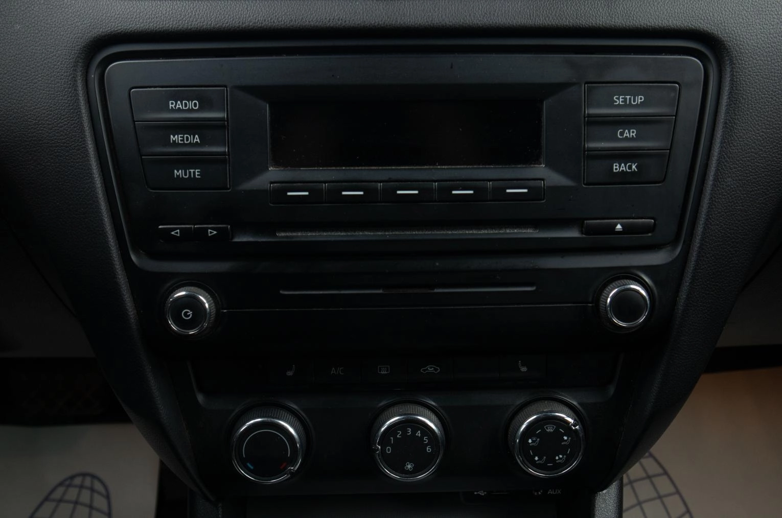 Skoda Octavia 11 из 17