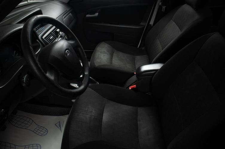 ВАЗ (LADA) Priora 13 из 16