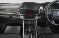 Honda Accord 18 из 27