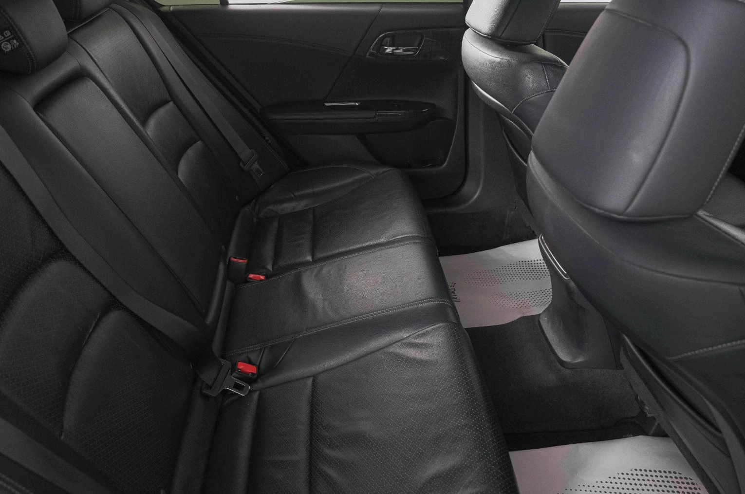 Honda Accord 10 из 27