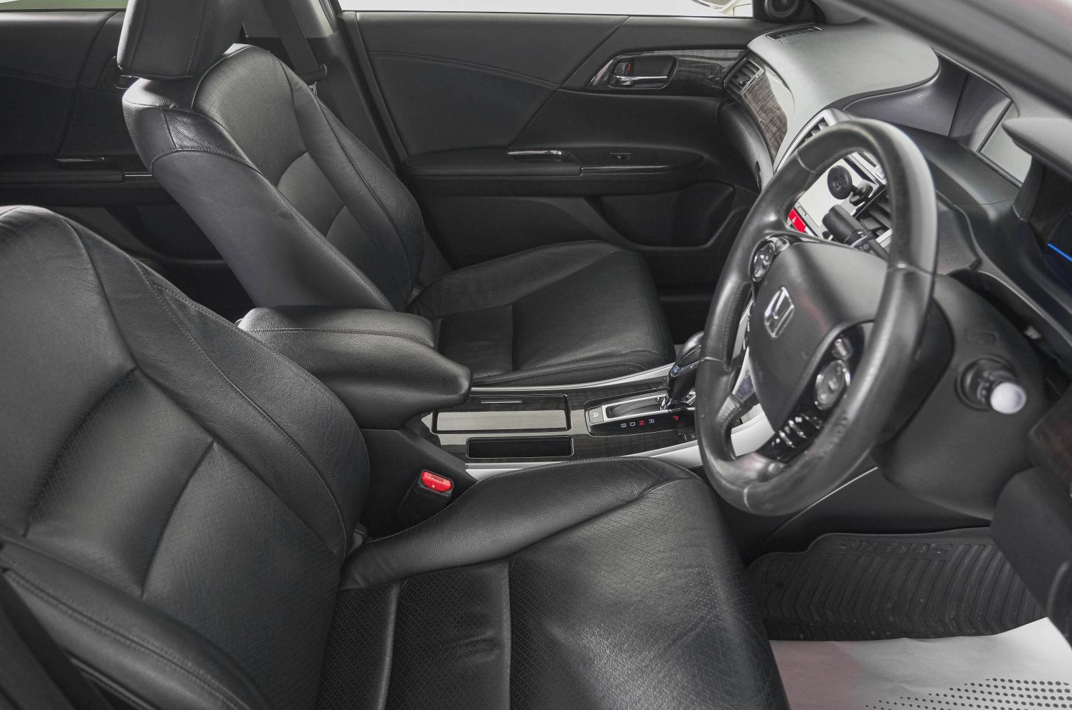 Honda Accord 11 из 27