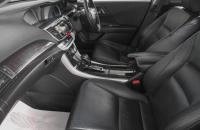 Honda Accord 8 из 27