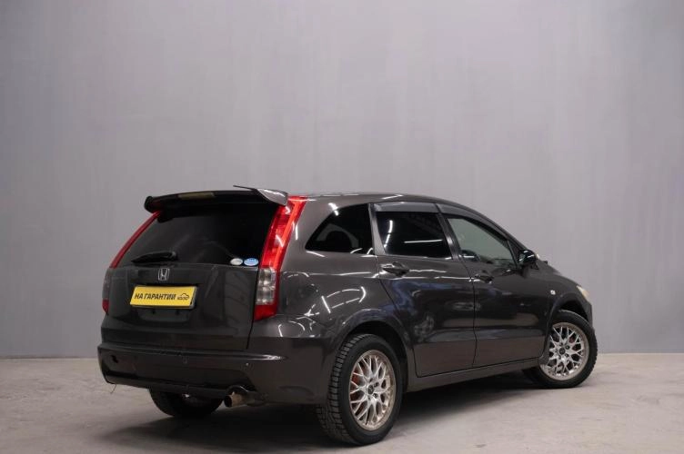 Honda Stream 6 из 6