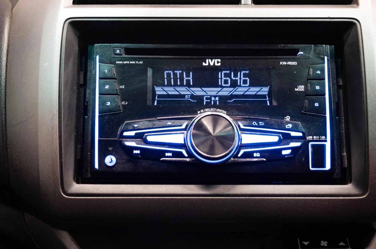 Honda Stream 12 из 16