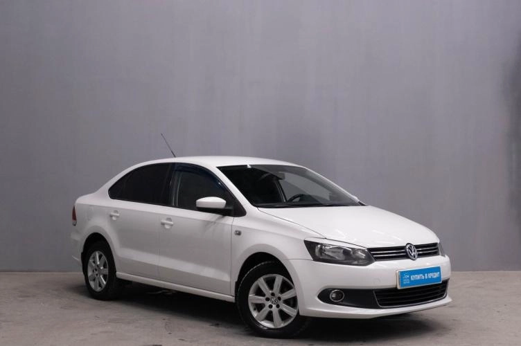 Volkswagen Polo 1 из 5