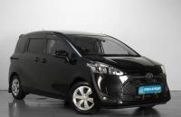 Toyota Sienta 1 из 16