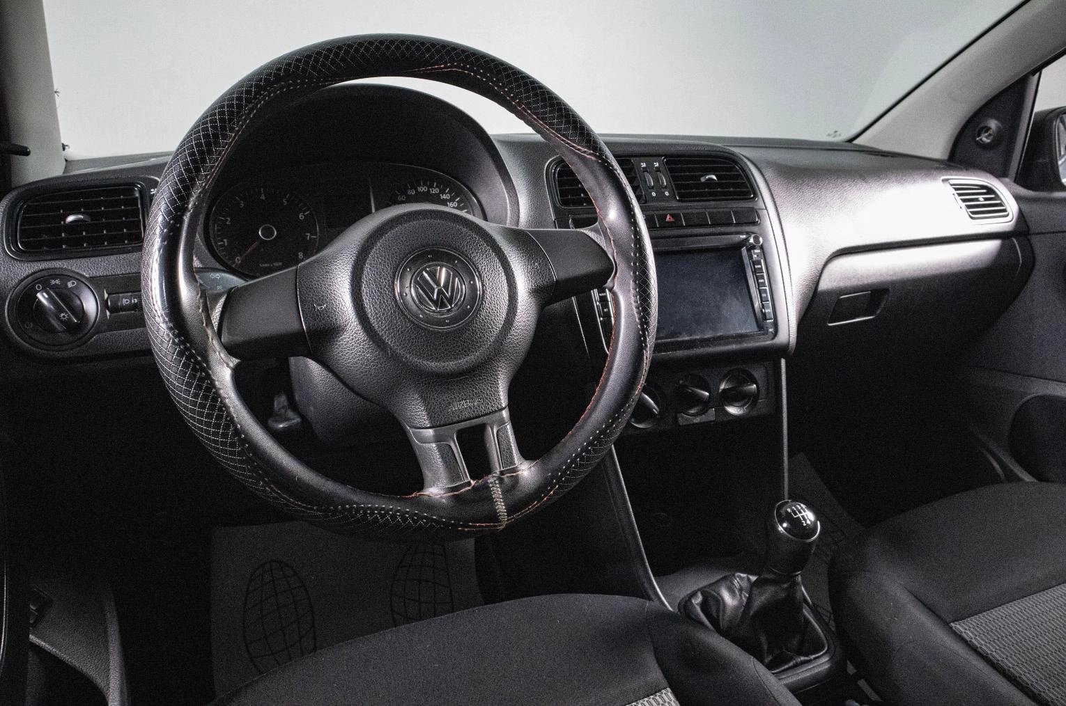 Volkswagen Polo 11 из 16