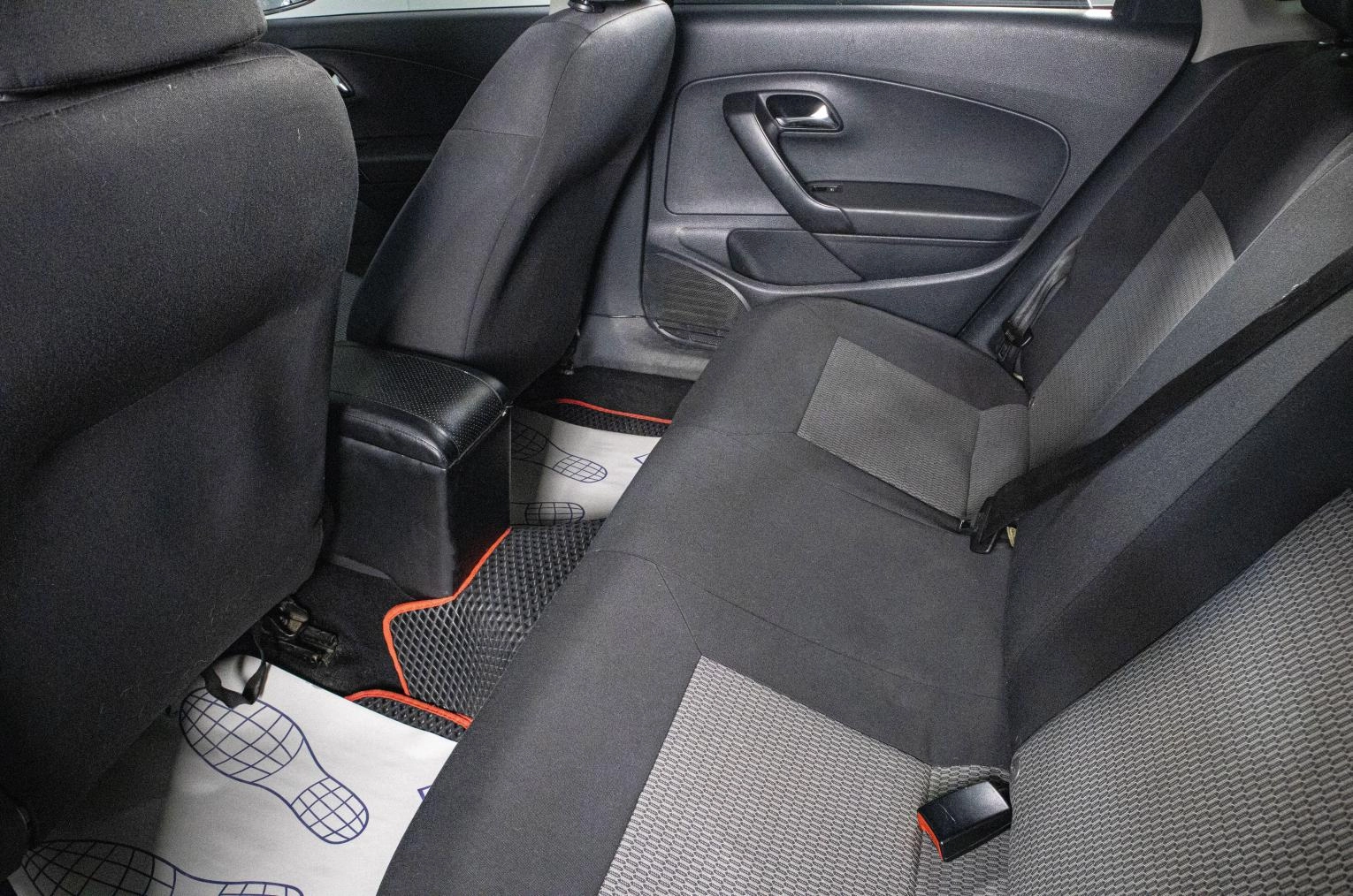 Volkswagen Polo 15 из 16