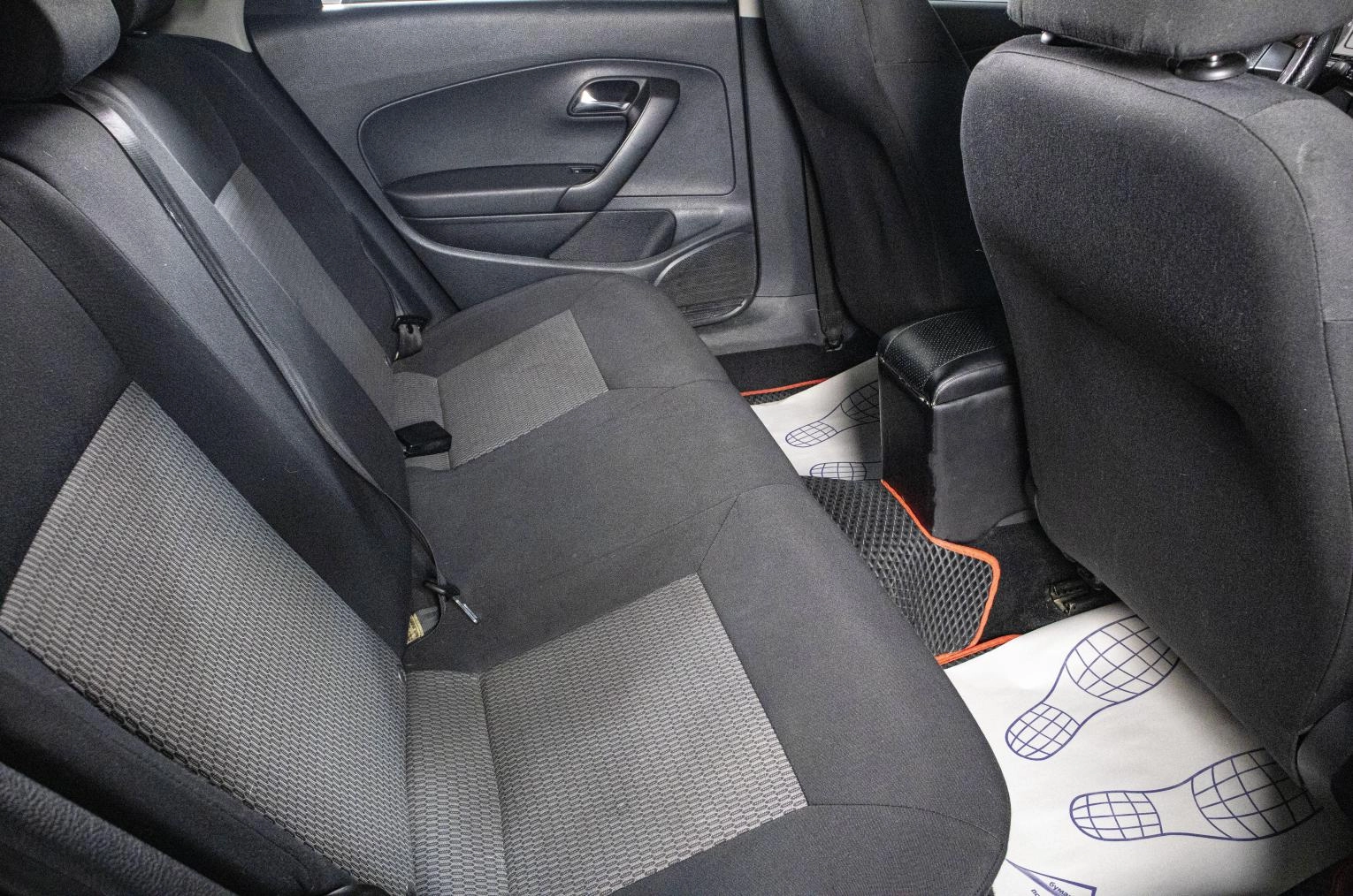 Volkswagen Polo 16 из 16