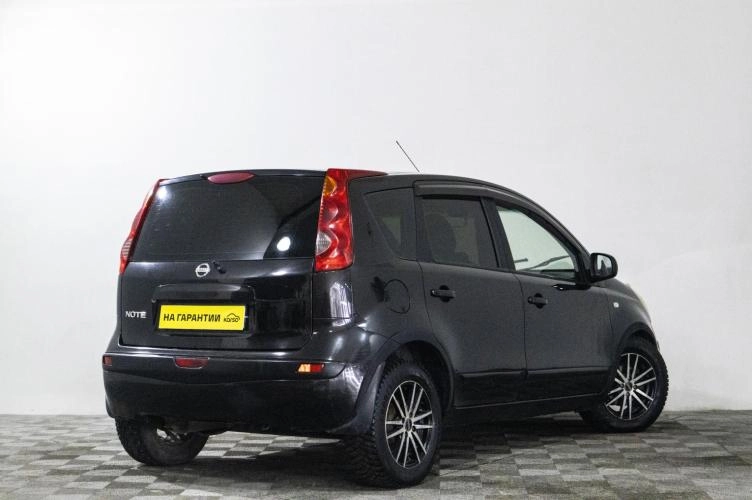 Nissan Note 4 из 5