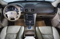 Volvo XC90 15 из 20