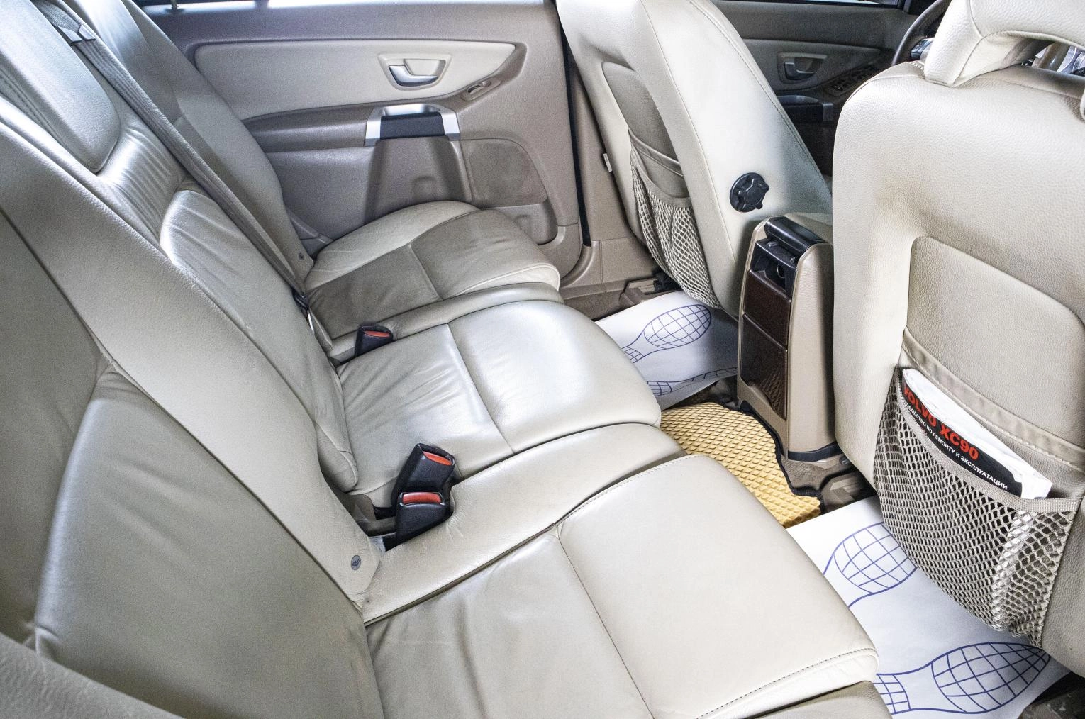 Volvo XC90 19 из 20