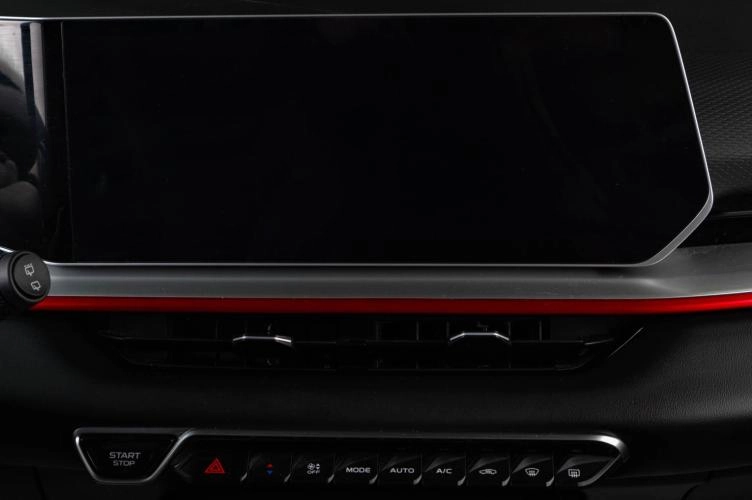 Geely Coolray 13 из 18