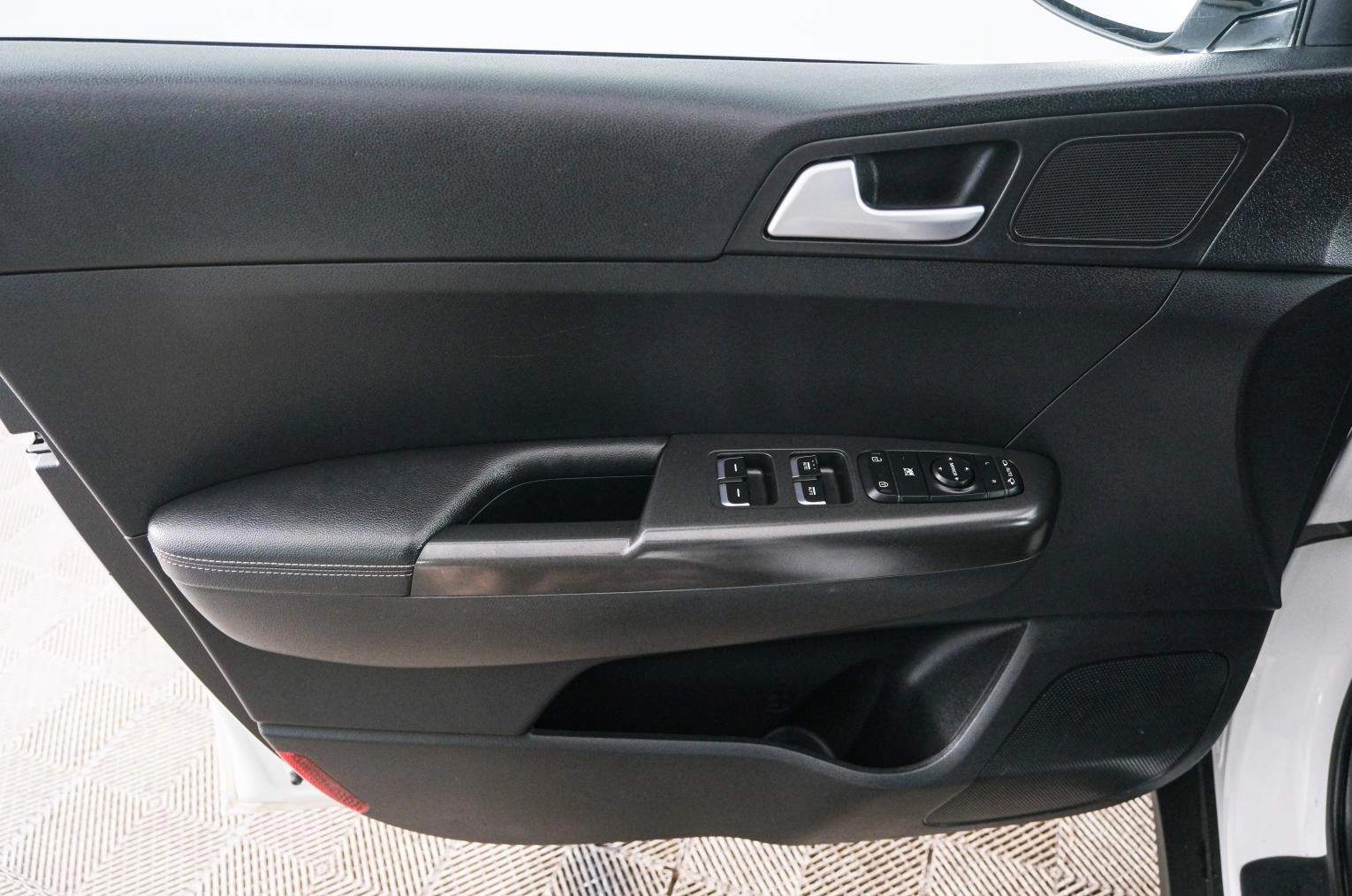 KIA Sportage 18 из 21