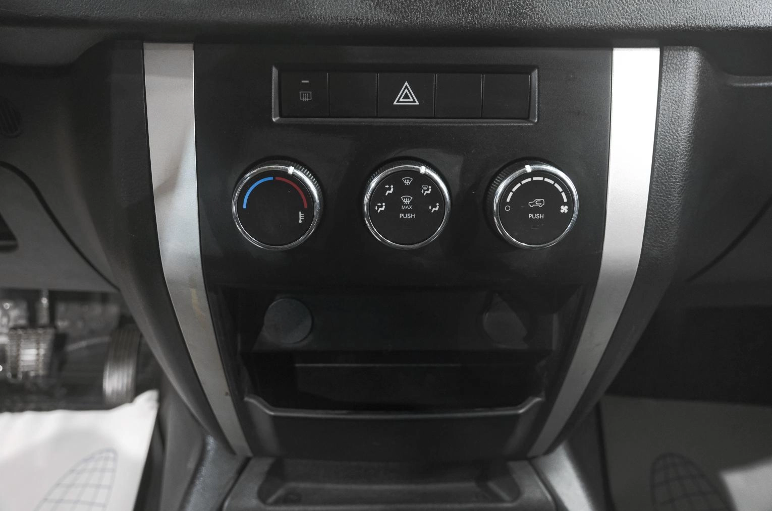 УАЗ Patriot 15 из 19