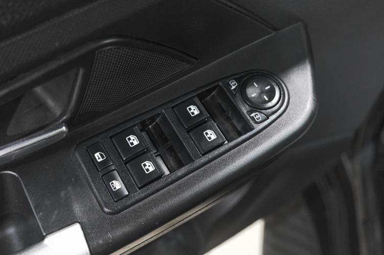 УАЗ Patriot 16 из 19