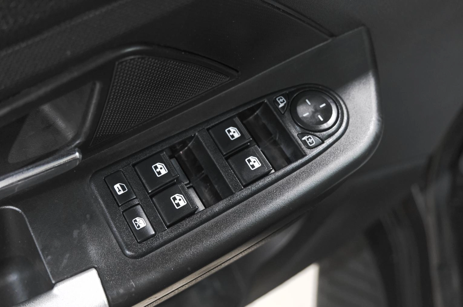 УАЗ Patriot 16 из 19