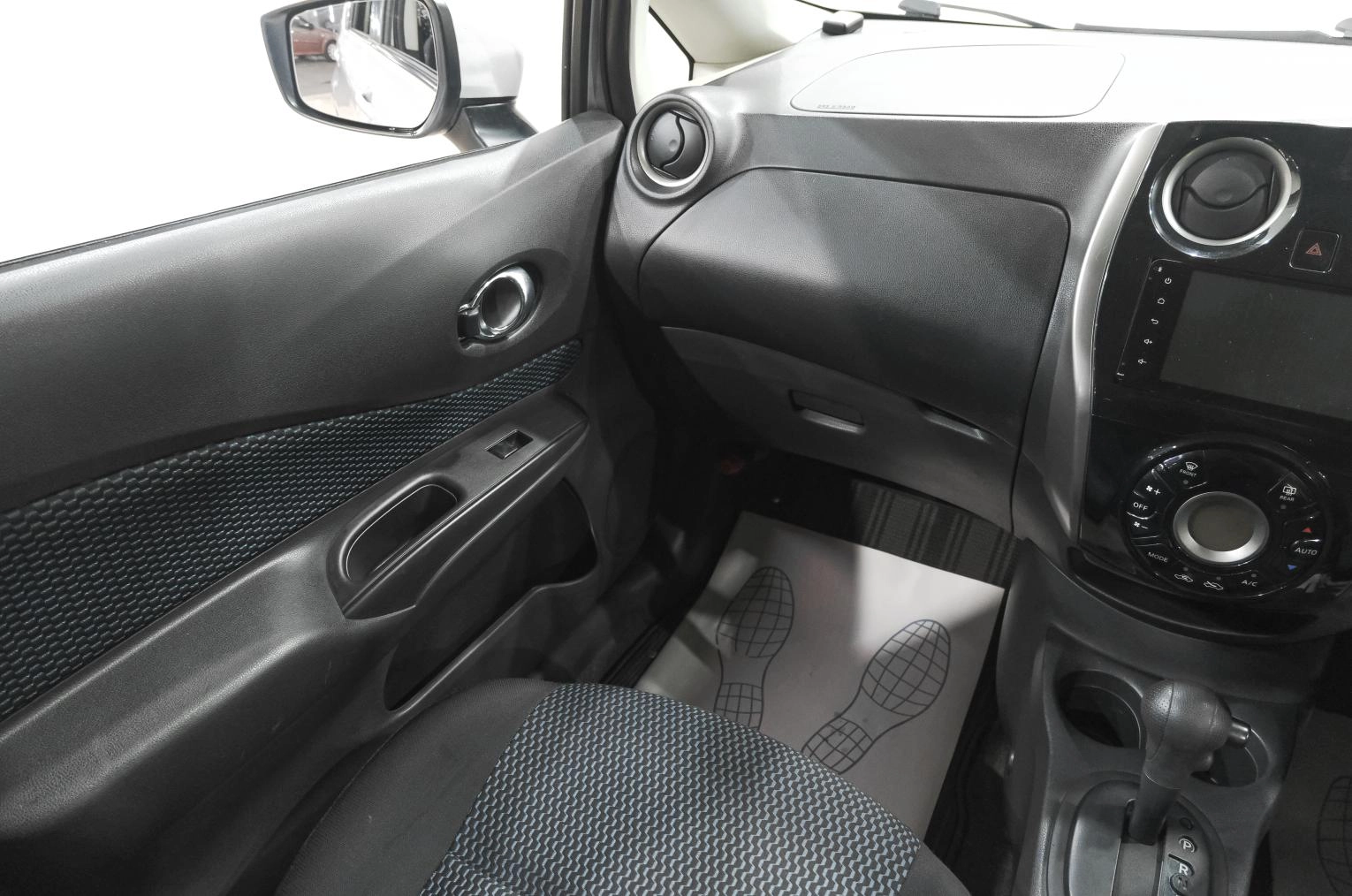Nissan Note 9 из 21