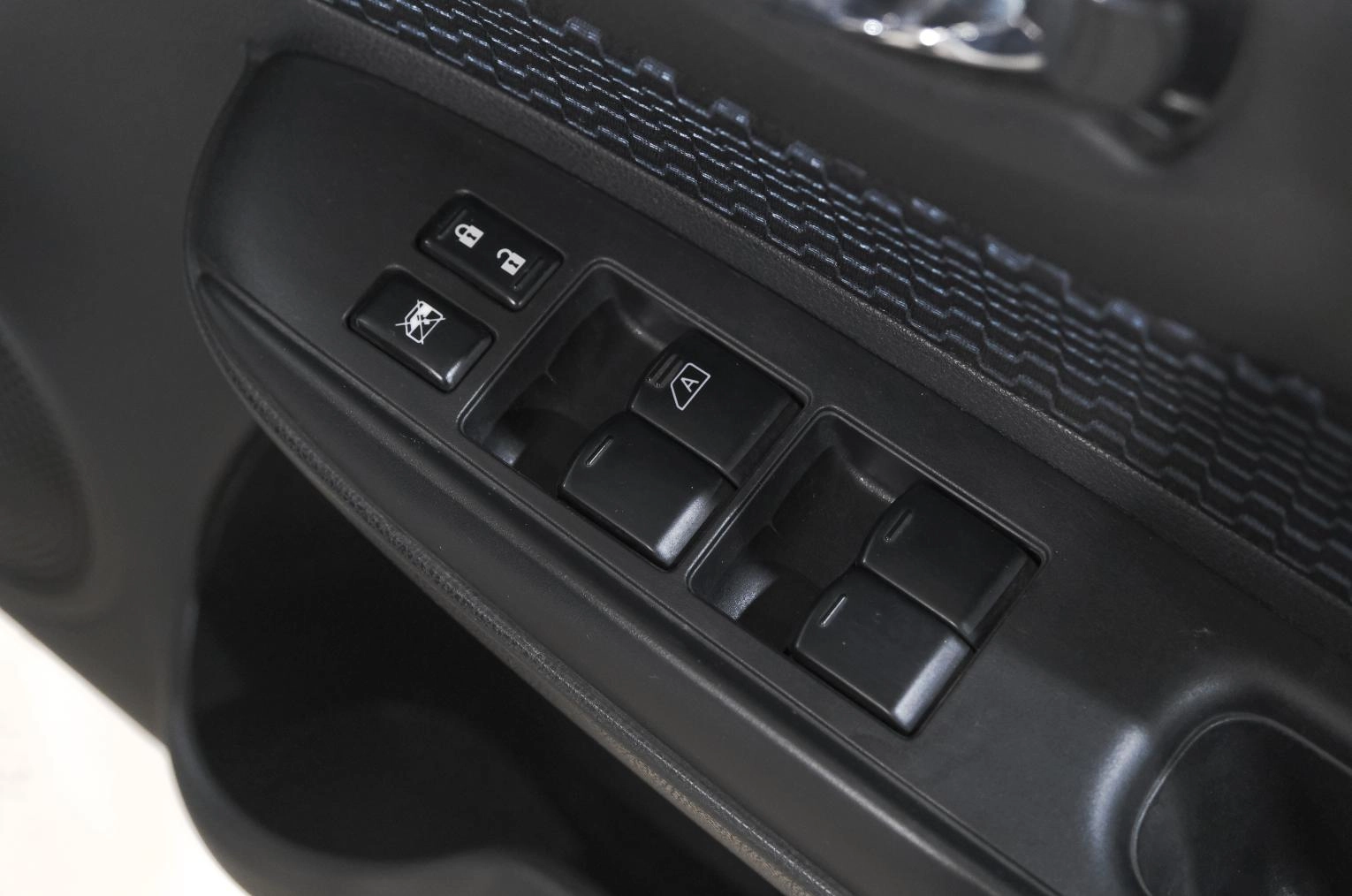 Nissan Note 13 из 21