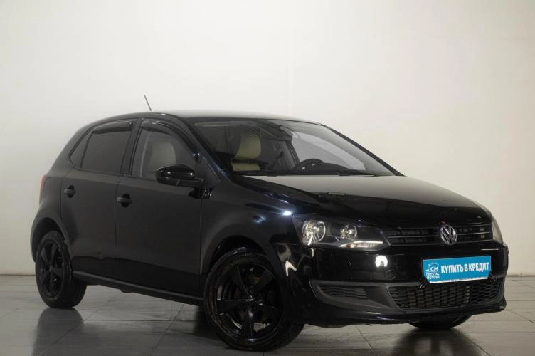 Volkswagen Polo 1 из 5