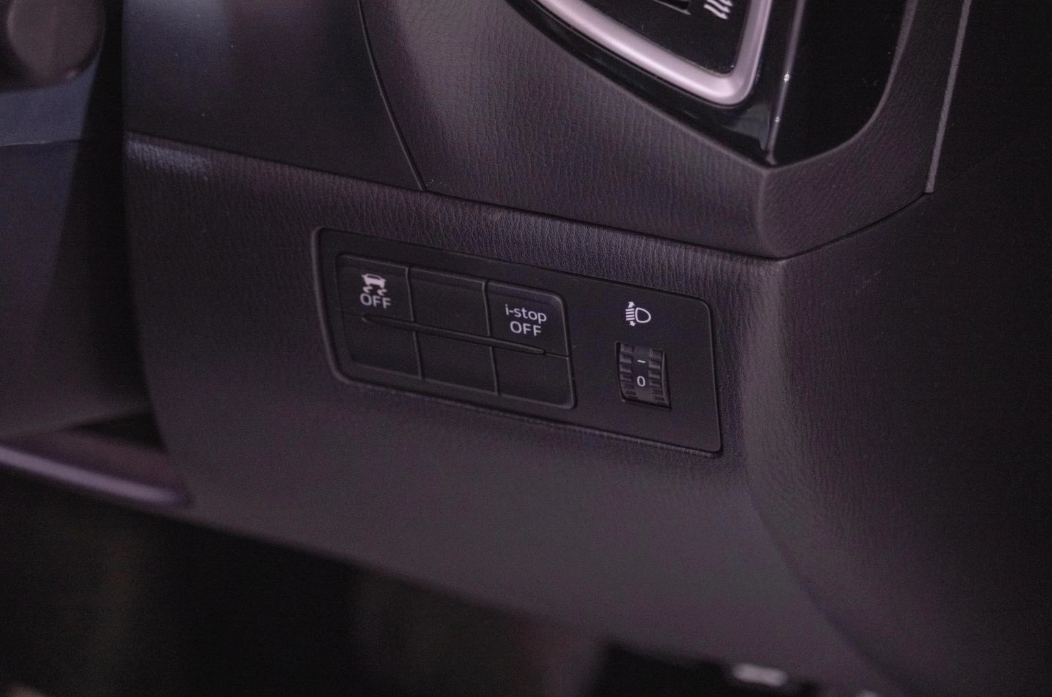 Mazda Axela 13 из 22