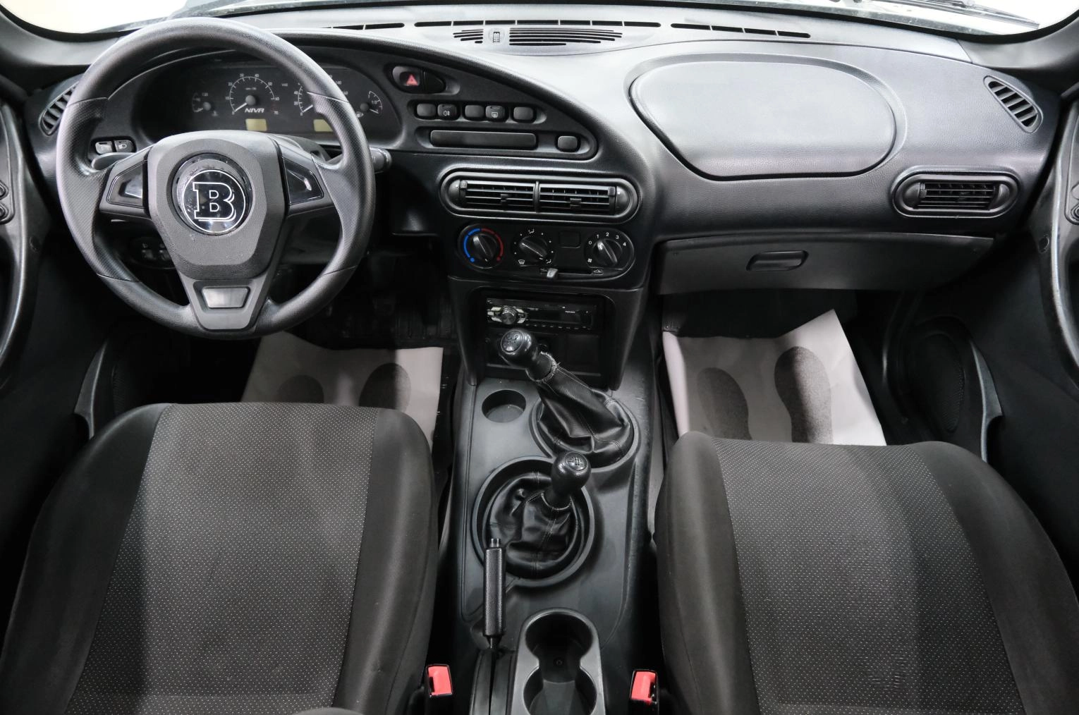 Chevrolet Niva 13 из 23