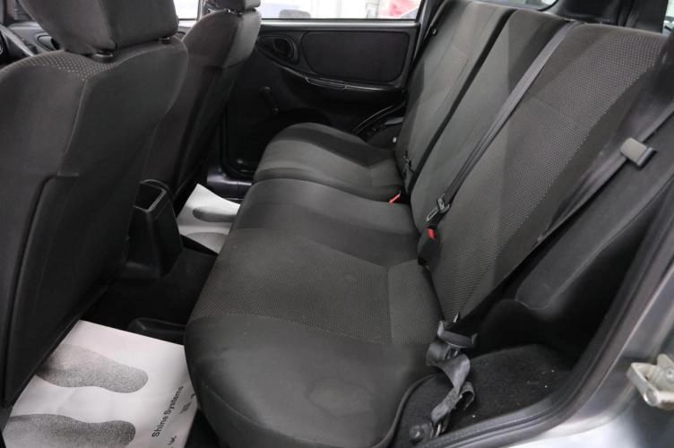 Chevrolet Niva 20 из 23