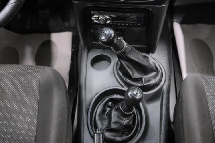 Chevrolet Niva 16 из 23