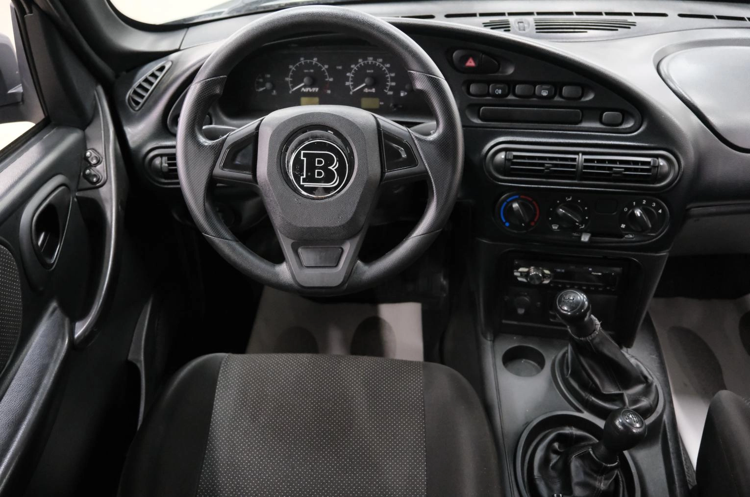 Chevrolet Niva 11 из 23