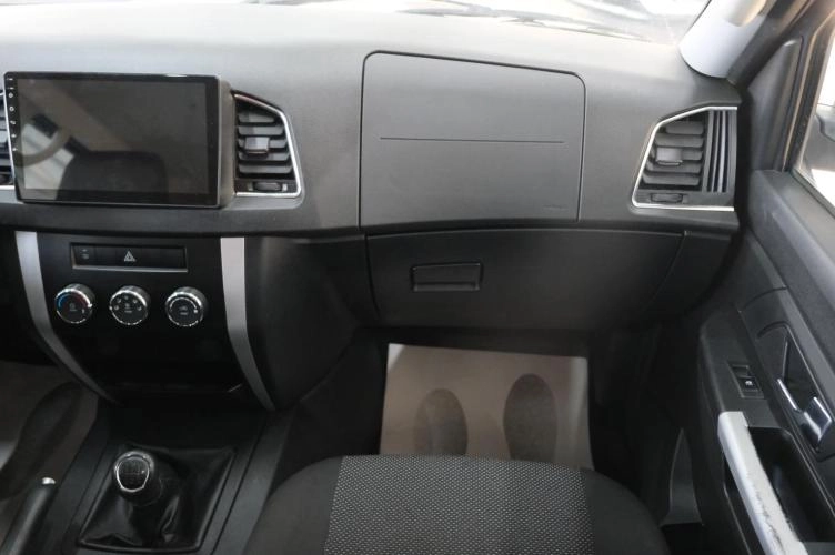 УАЗ Patriot 17 из 22