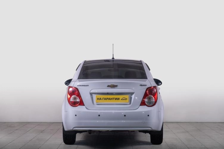 Chevrolet Aveo 4 из 5