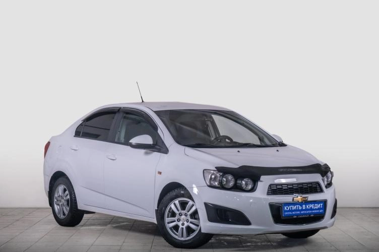 Chevrolet Aveo 1 из 5