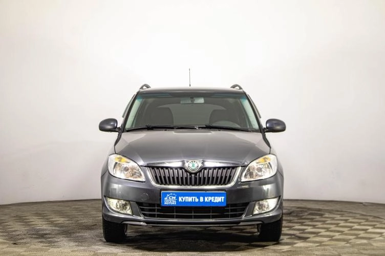 Skoda Fabia 2 из 5