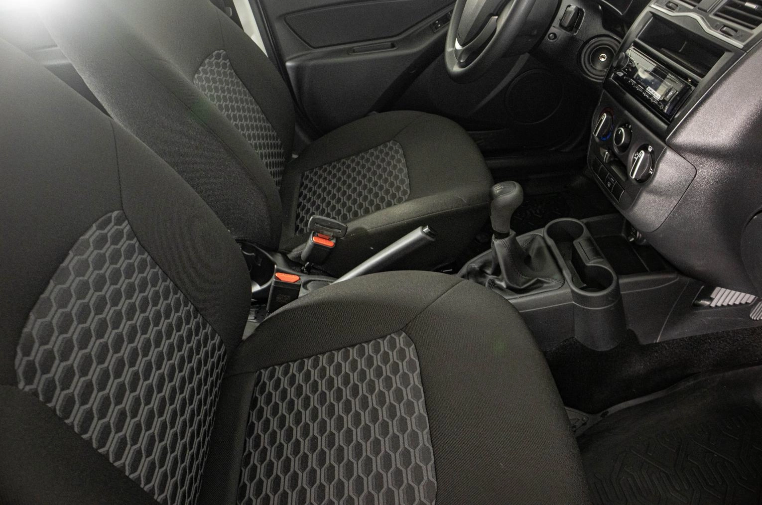 ВАЗ (LADA) Granta 11 из 22