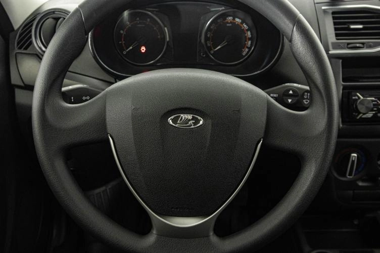 ВАЗ (LADA) Granta 15 из 22