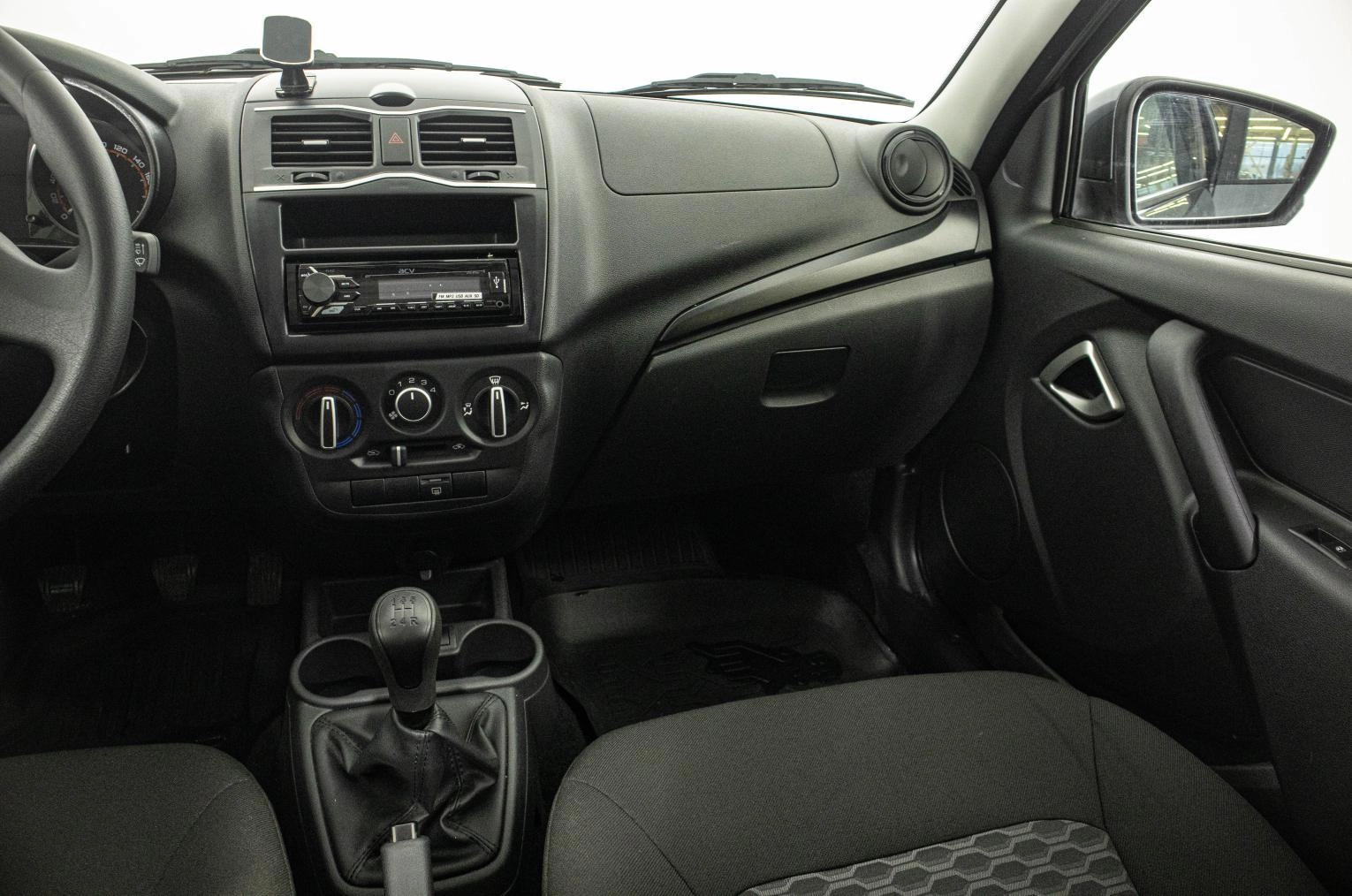 ВАЗ (LADA) Granta 14 из 22