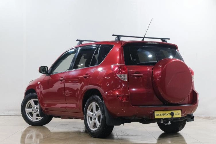 Toyota RAV4 4 из 5