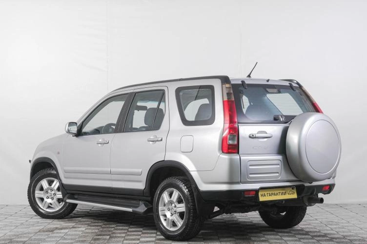 Honda CR-V 4 из 5