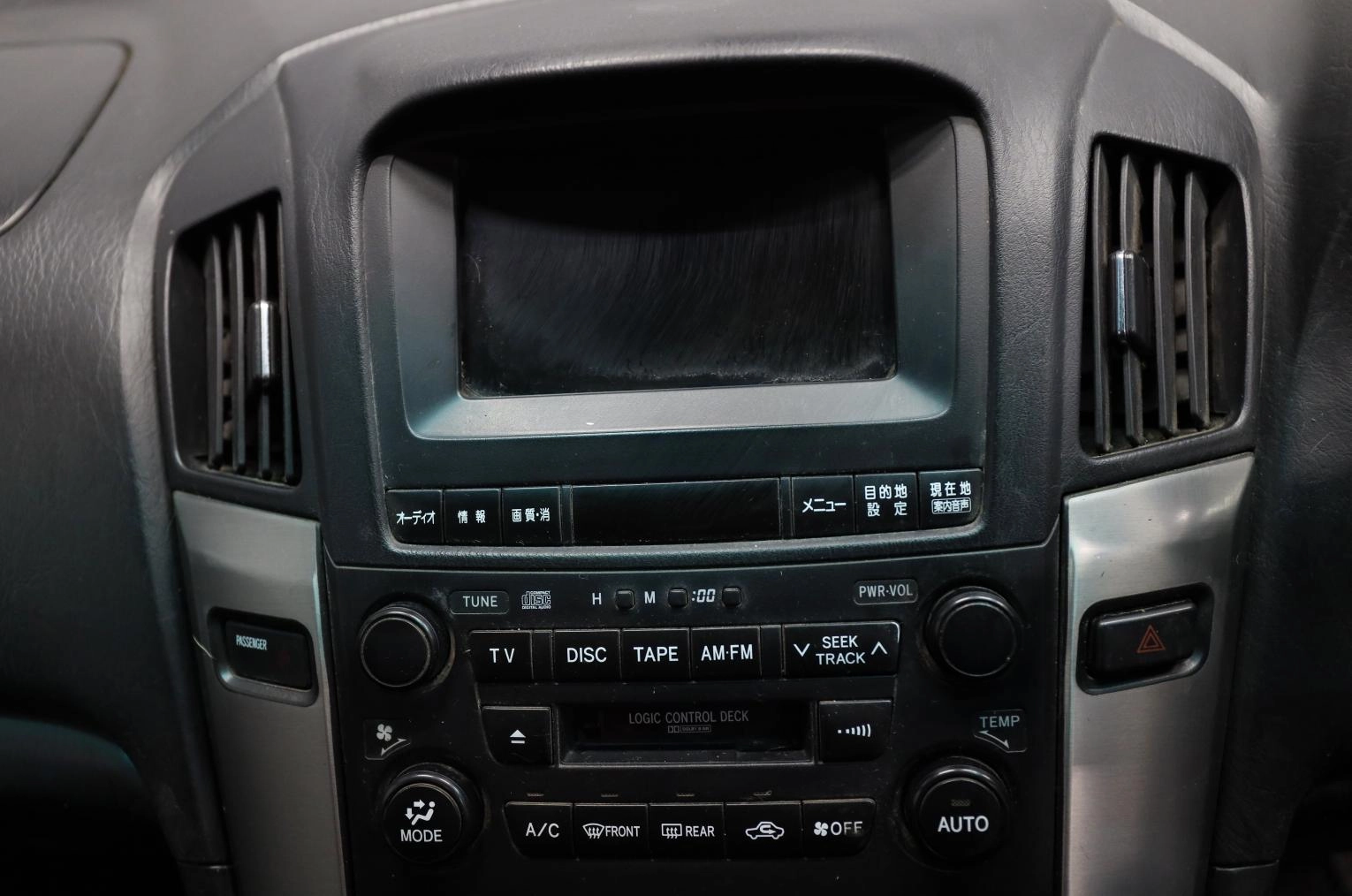 Toyota Harrier 12 из 16