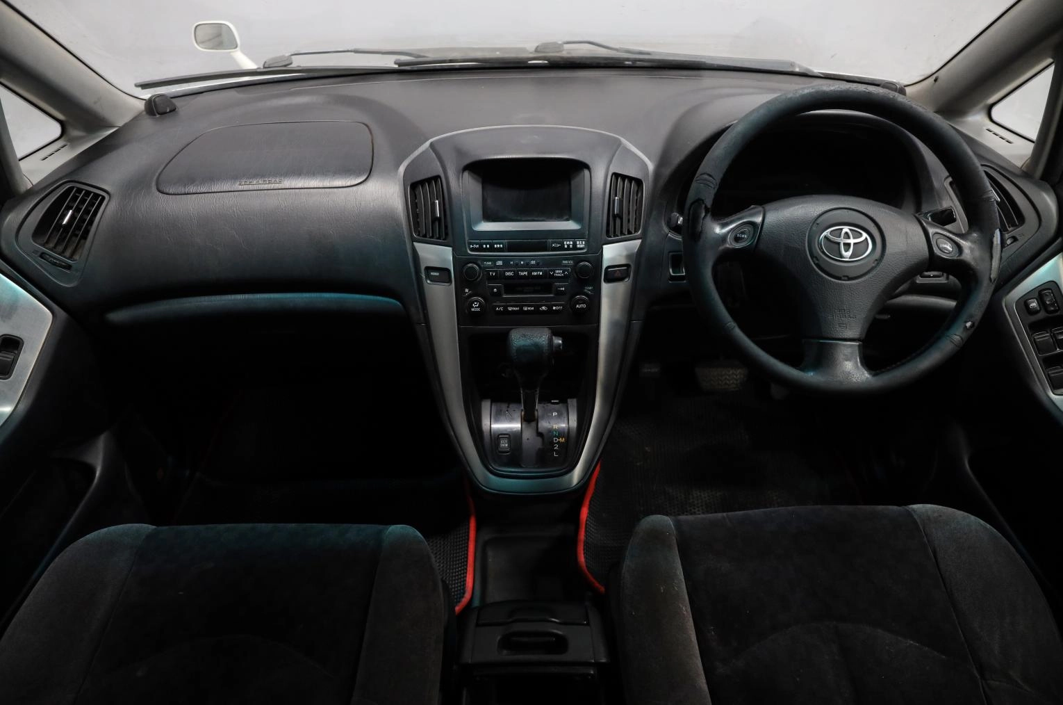 Toyota Harrier 14 из 16