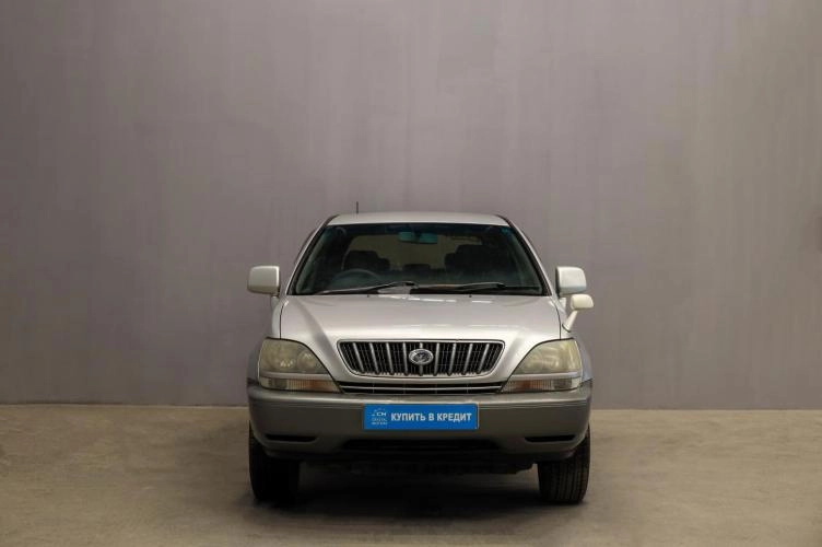 Toyota Harrier 2 из 5