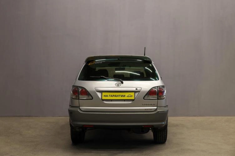 Toyota Harrier 5 из 5