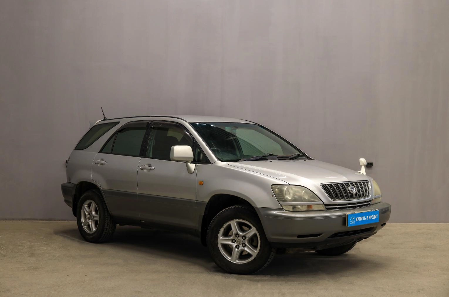 Toyota Harrier 1 из 16