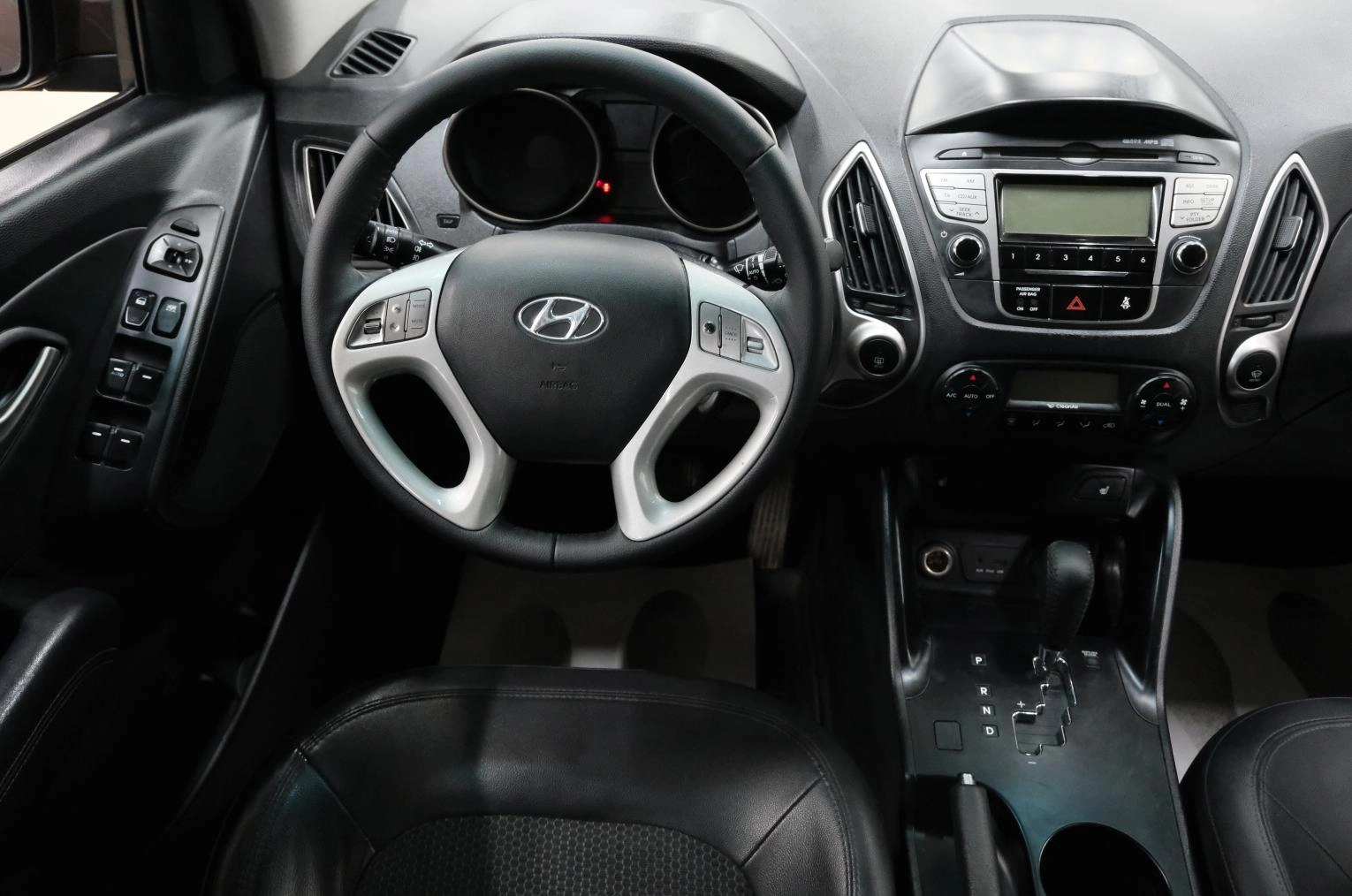 Hyundai ix35 11 из 26