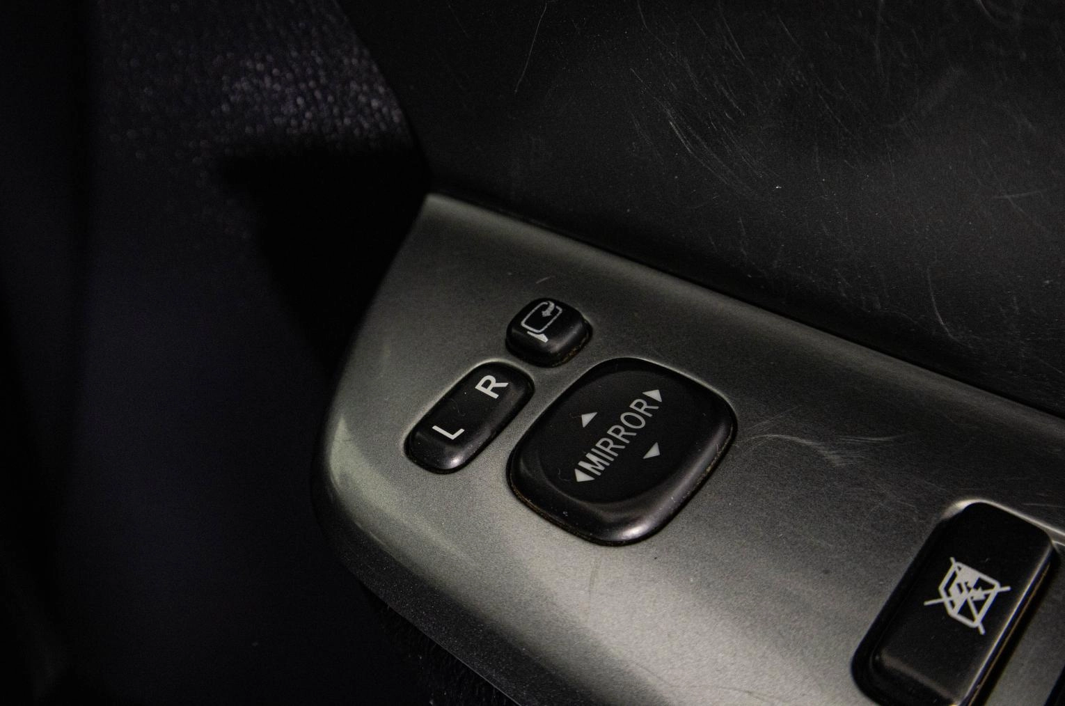 Toyota Voxy 23 из 23