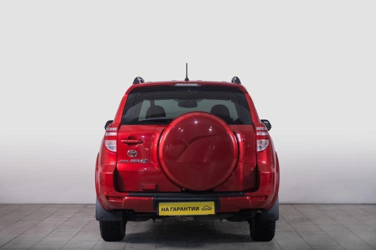 Toyota RAV4 4 из 5