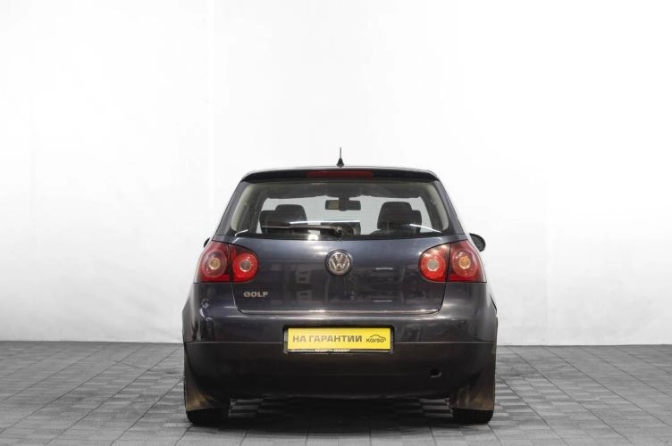 Volkswagen Golf 5 из 5