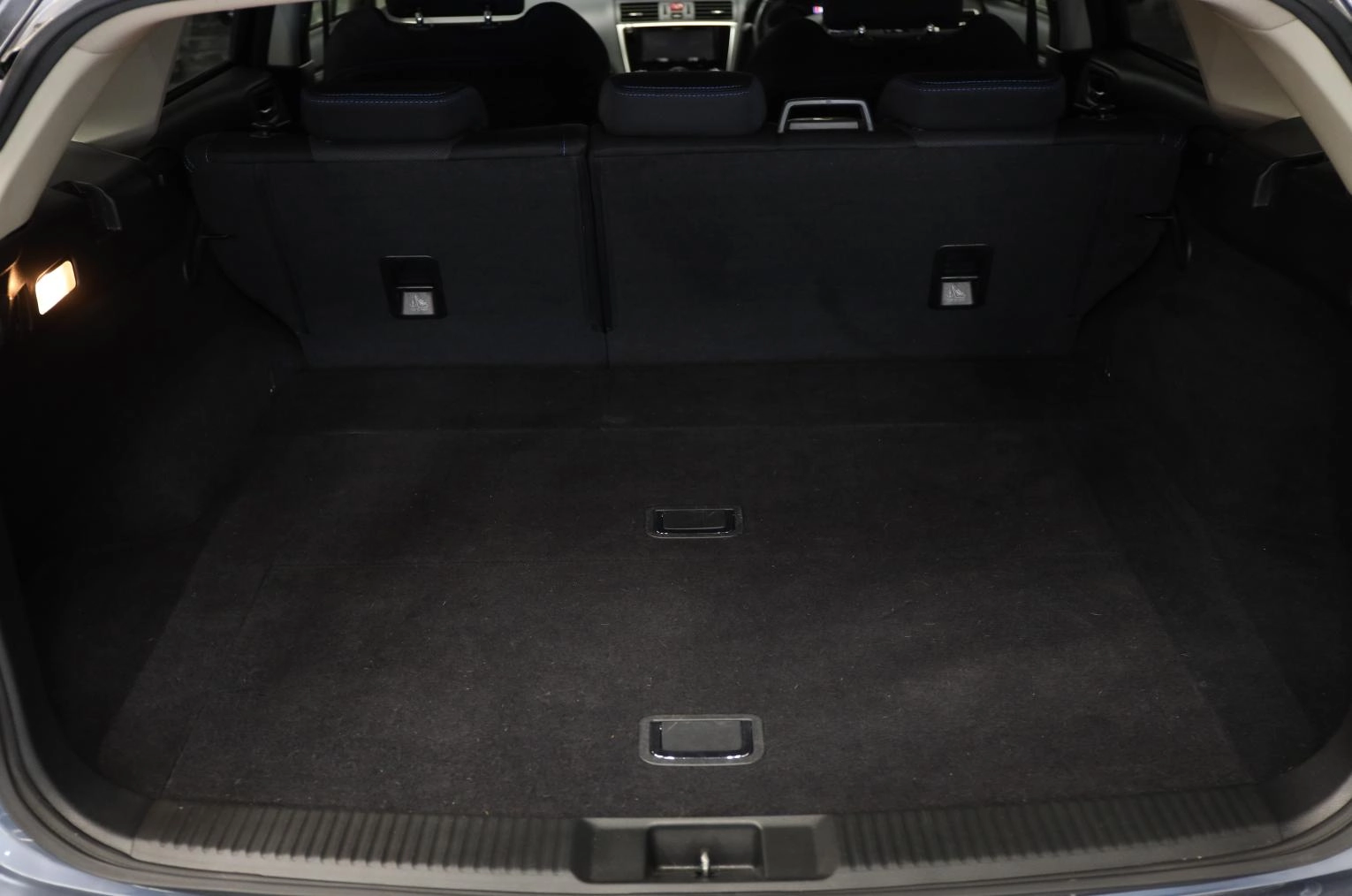 Subaru Levorg 17 из 17