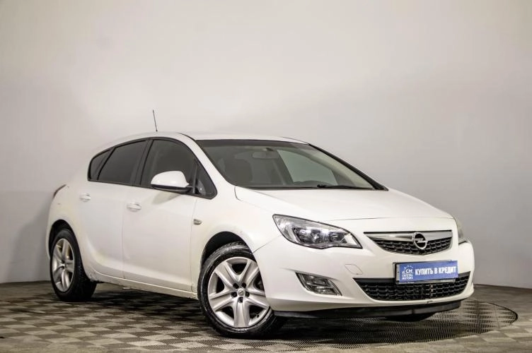 Opel Astra 1 из 5